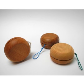 Jo-Jo aus Holz, farblos geölt, 58 mm Durchmesser