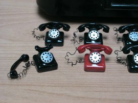 Telefon, Puppenstubenminiatur in 1zu12