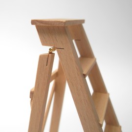 Trittleiter, klappbar, Detailbild, Miniatur in 1zu12